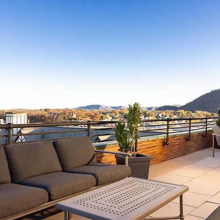 Hotel Roanoke & Conference Center, Curio Collection By Hilton Esterno foto