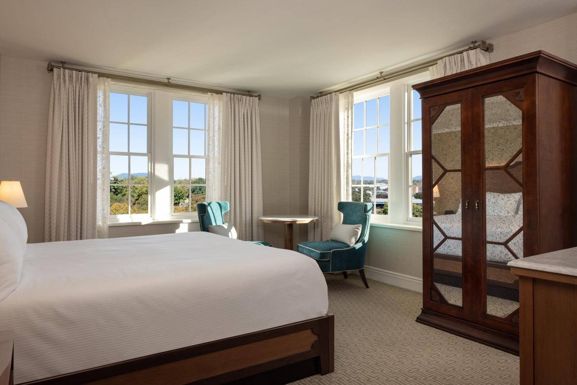 Hotel Roanoke & Conference Center, Curio Collection By Hilton Esterno foto